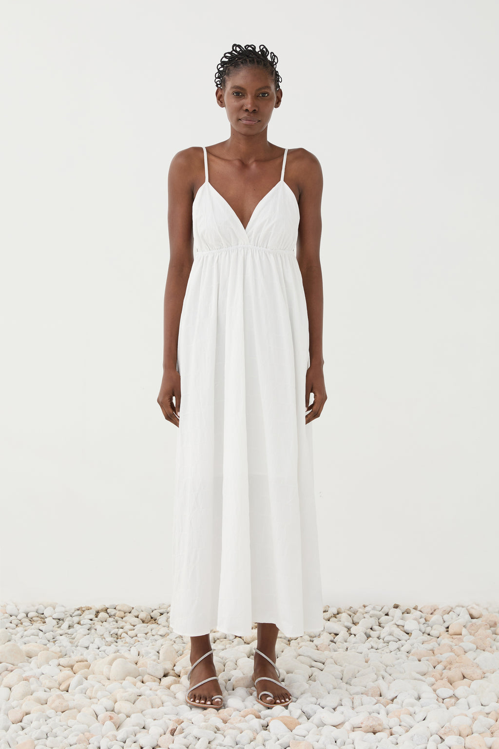 Vestido maxi decote em V ELEH