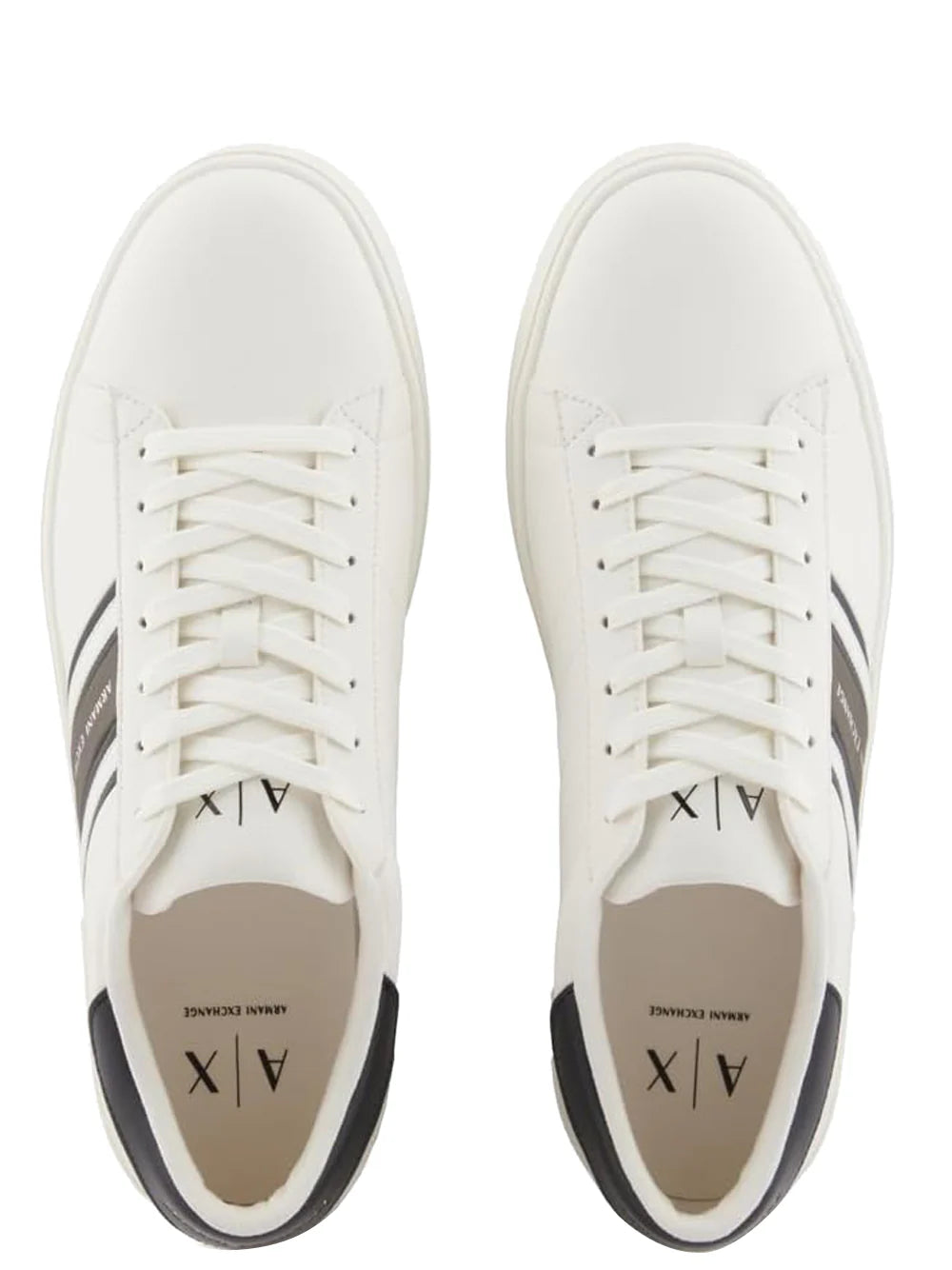 Sapatilha com logo e listras laterais Armani Exchange