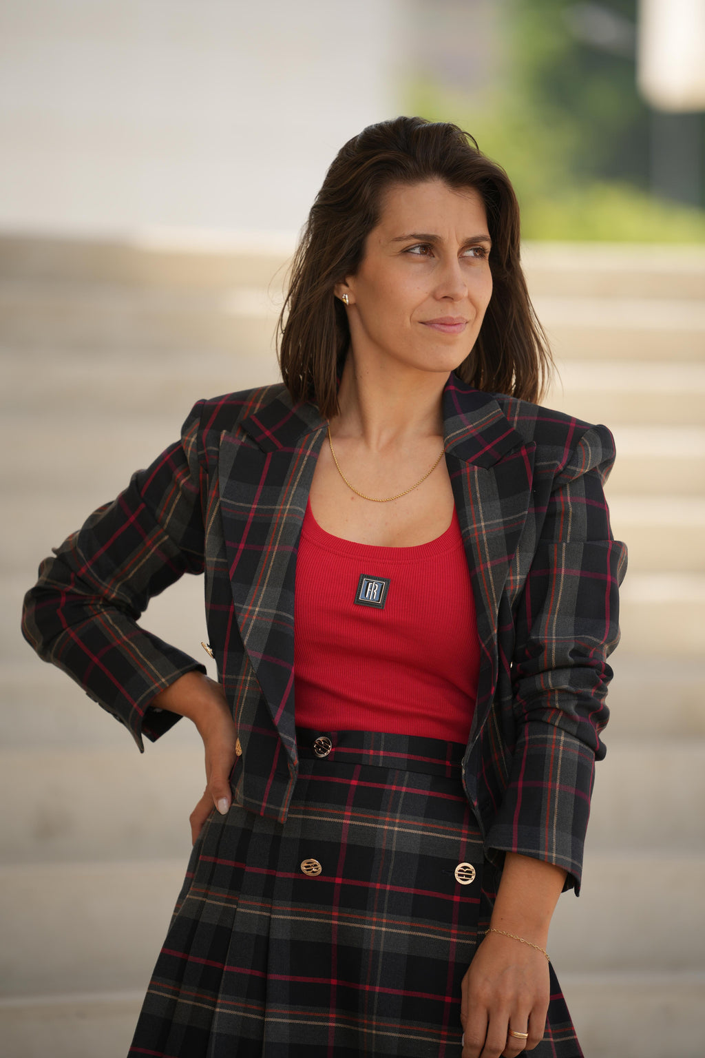 Blazer curto xadrez de abotoamento duplo com estampa Fracomina