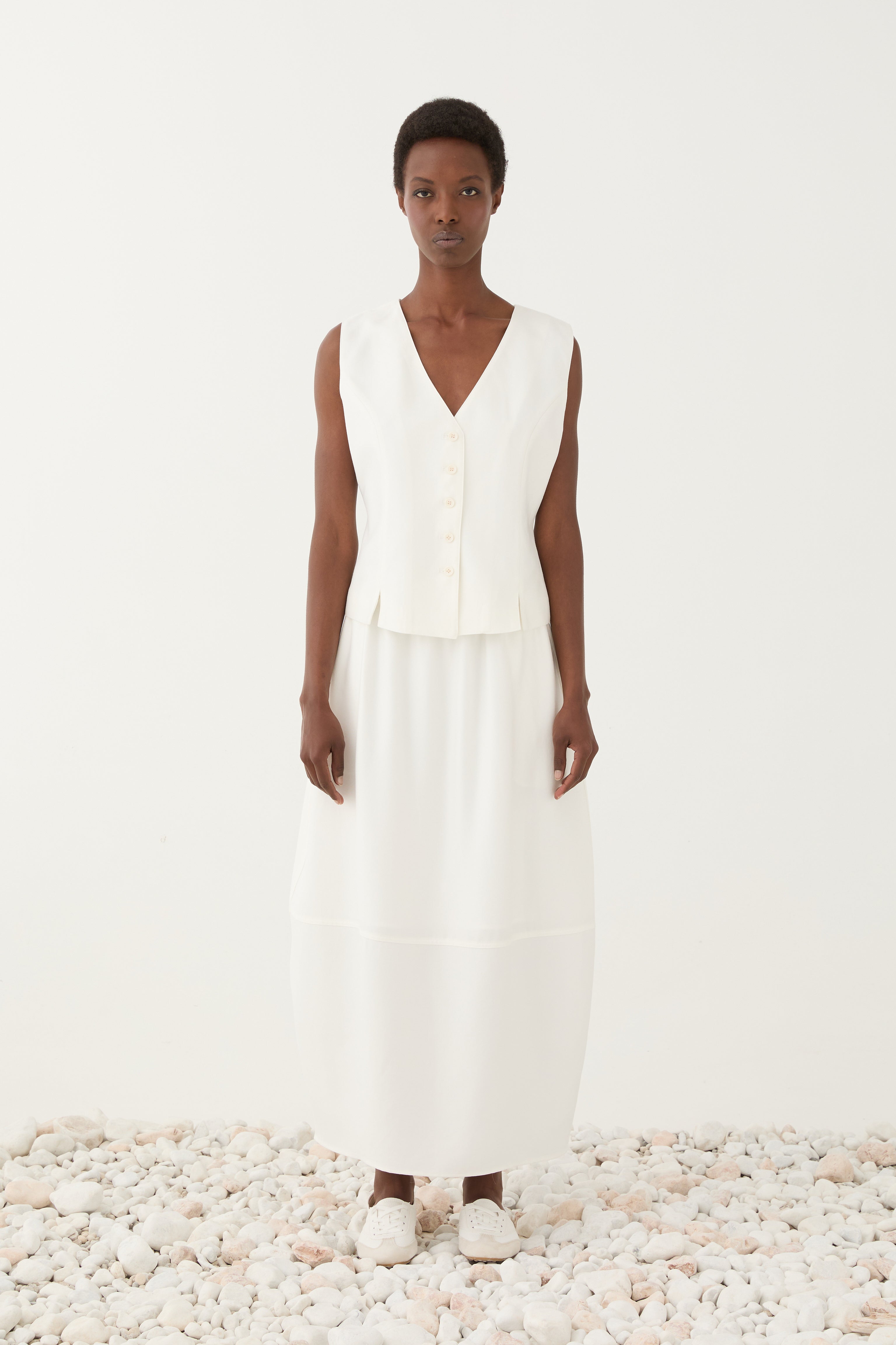 Saia midi fluída de linho ELEH