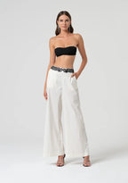 Pantalona com detalhe em renda na cintura FRACOMINA