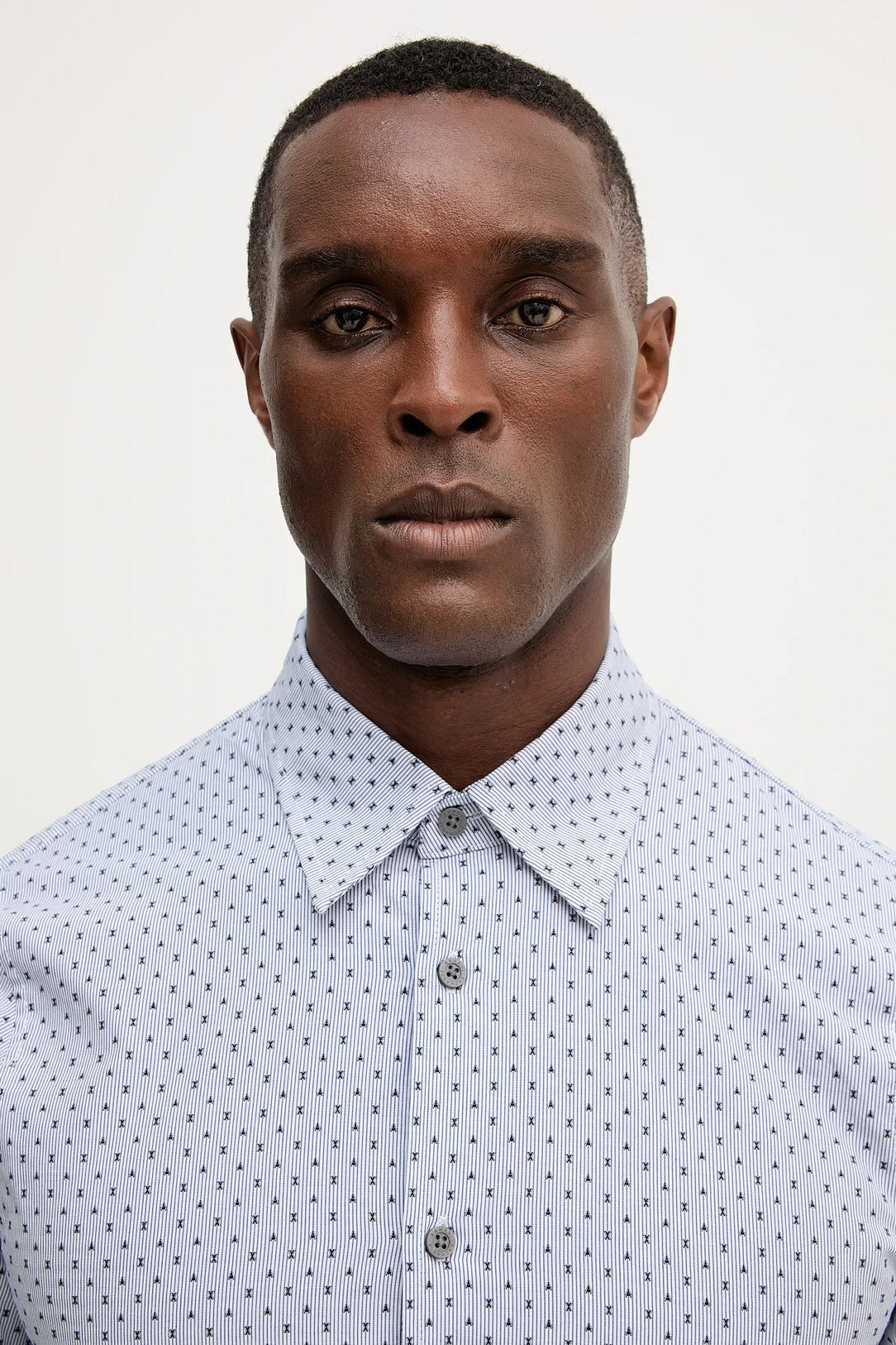 Camisa padrão do logo Armani Exchange