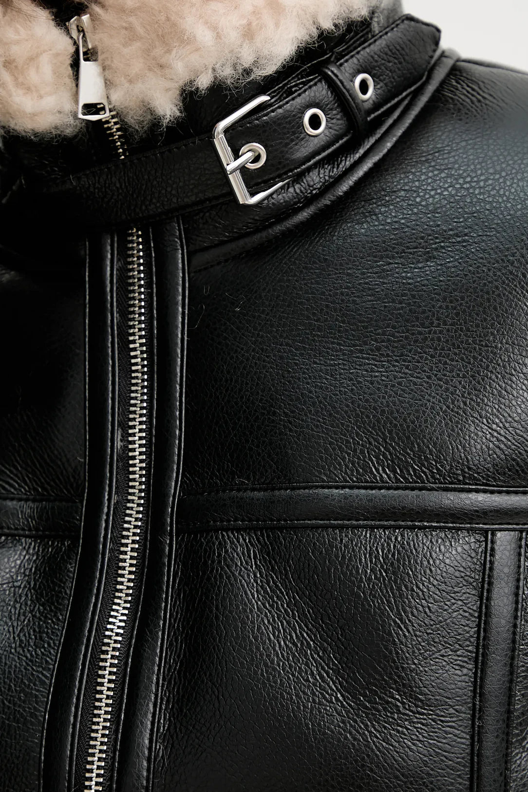 Bomber curto com pelo TWINSET ACTITUDE