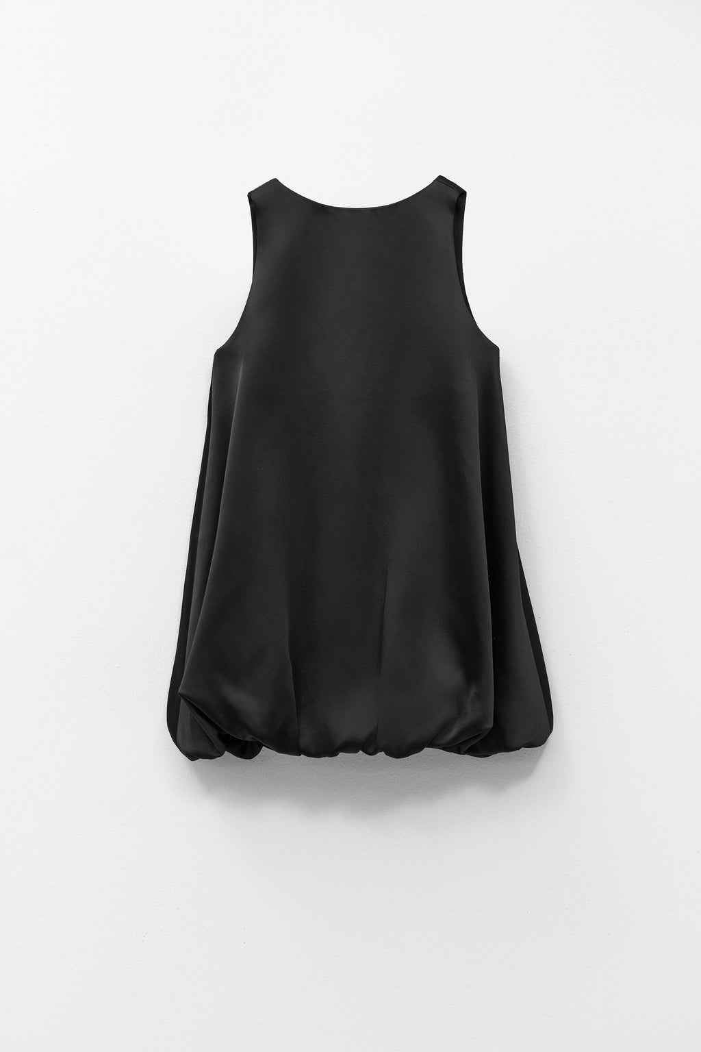 Vestido curto efeito balão ELEH