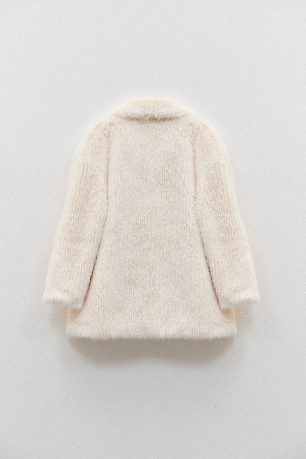 Casaco pelo Branco Eleh