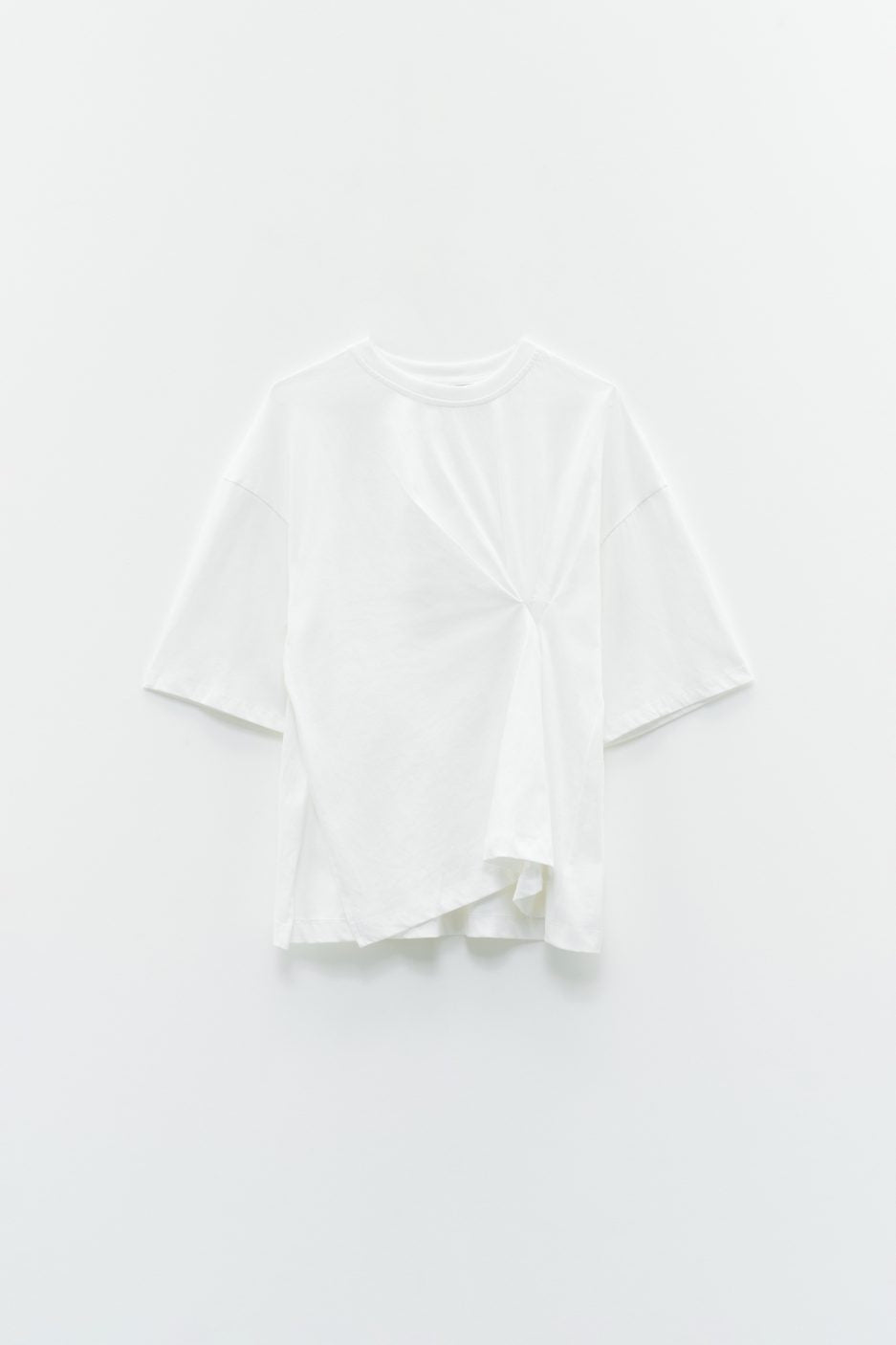 T-shirt com efeito torcido ELEH
