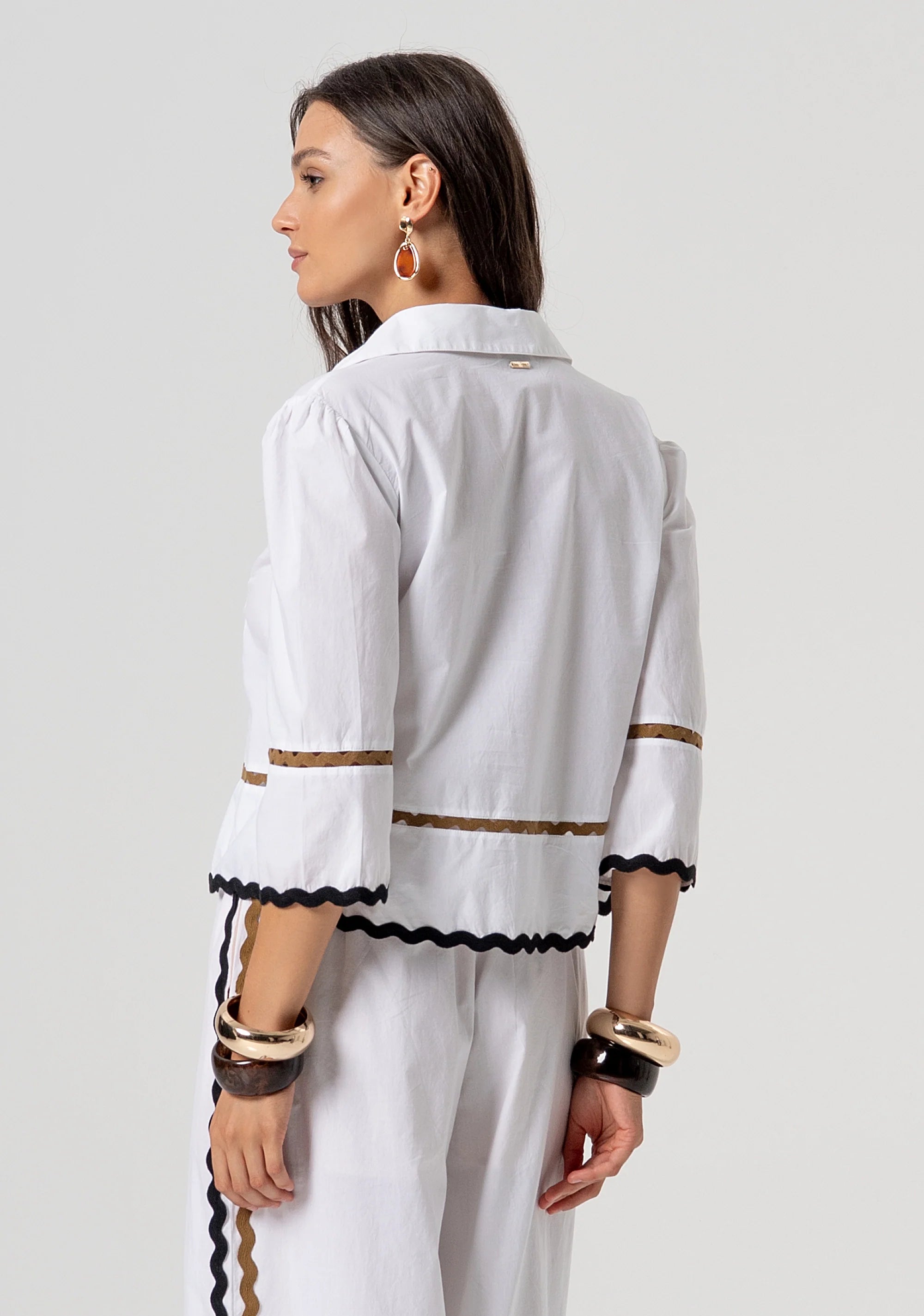 Blusa com detalhes contrastantes FRACOMINA