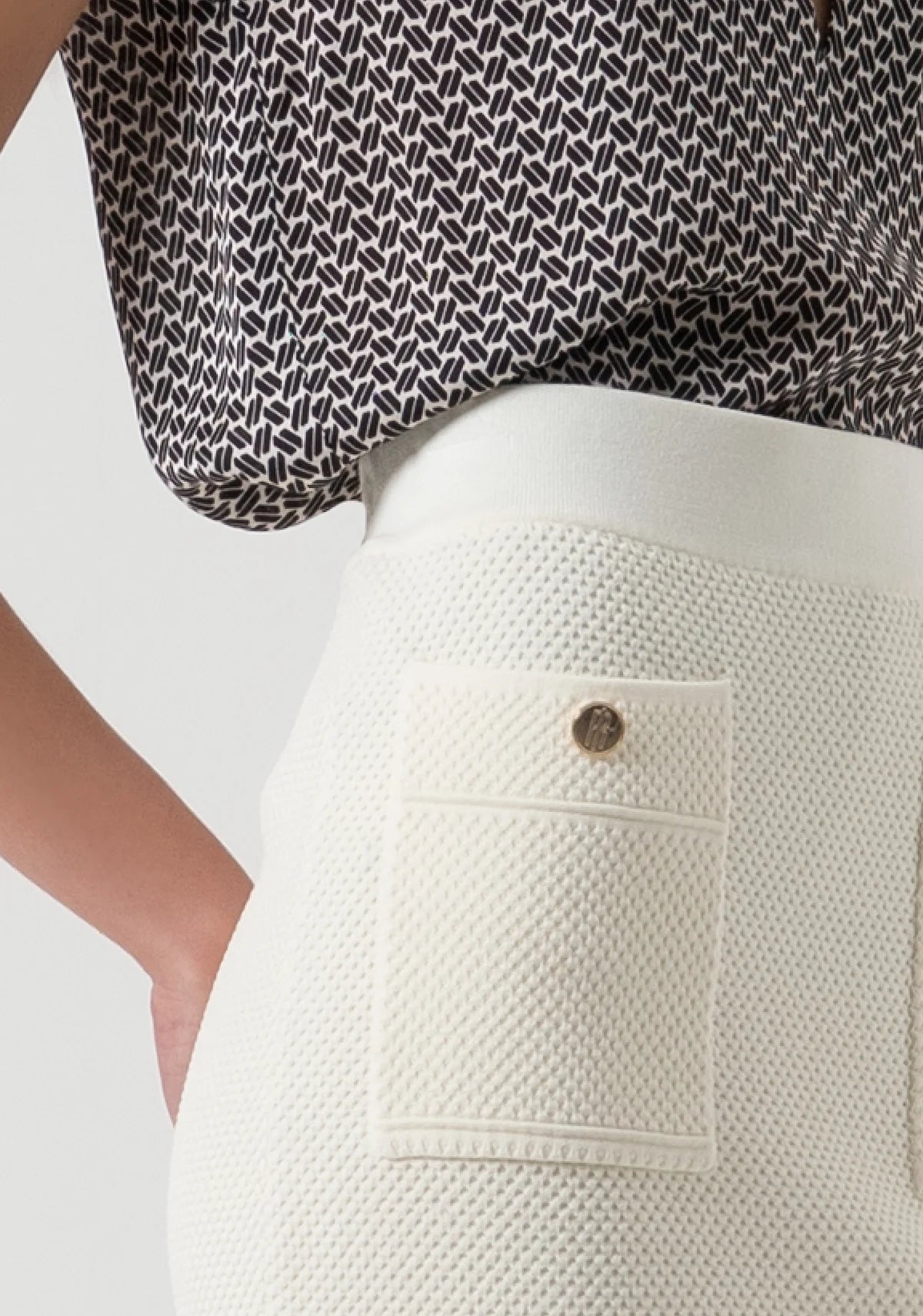 Saia de malha justa de comprimento médio Fracomina