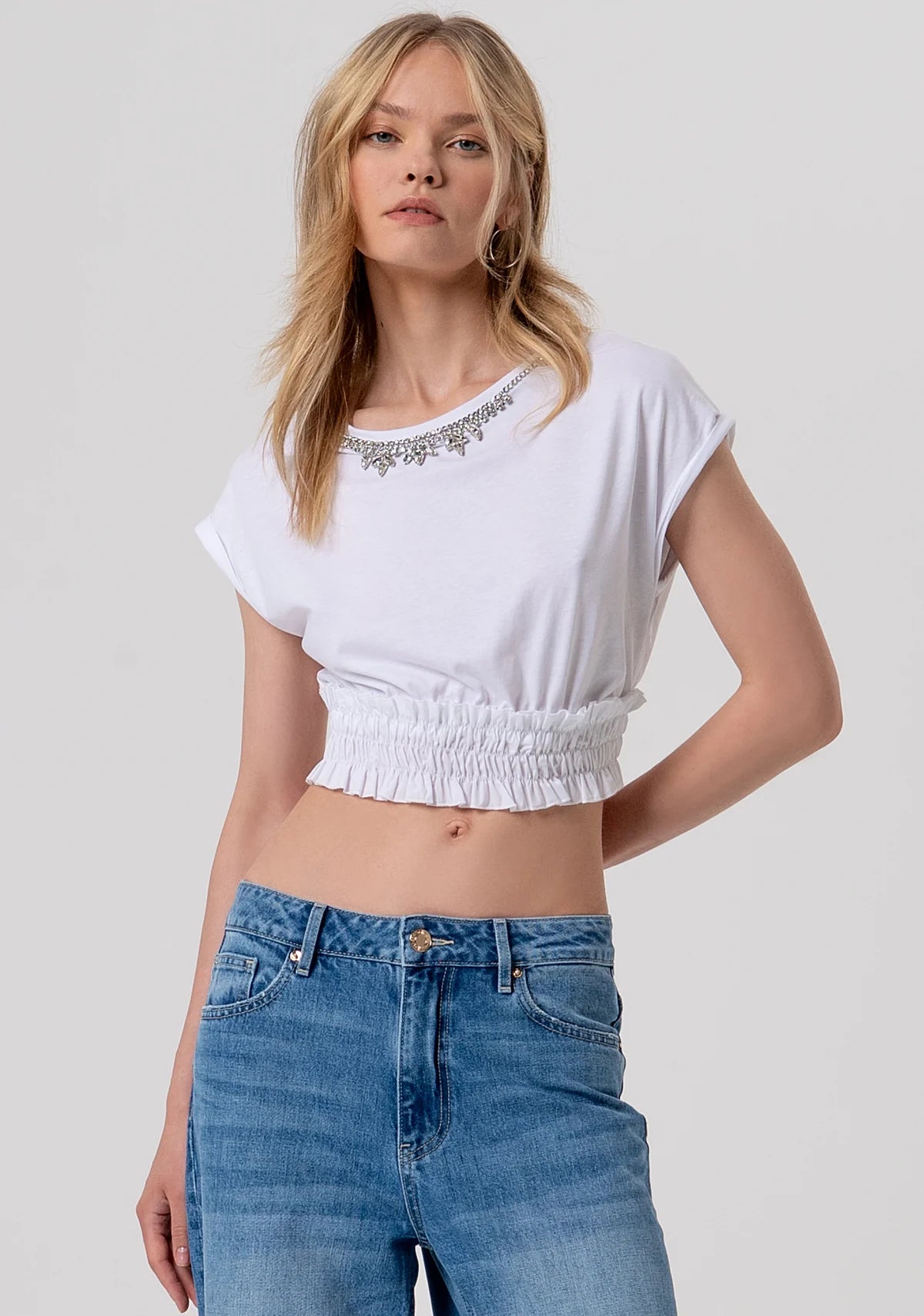 T-shirt cropped brilhos FRACOMINA