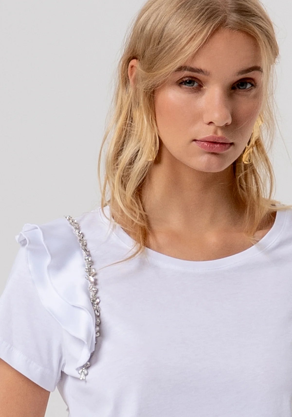 T-shirt com babados e aplicações FRACOMINA