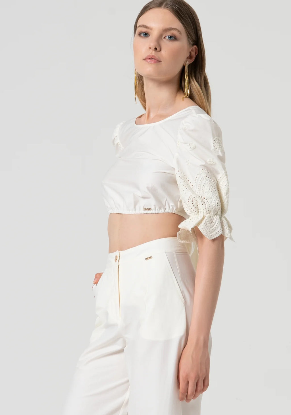 Top cropped com decote nas costas FRACOMINA