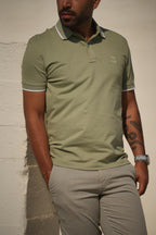 Polo BOSS em algodão piqué