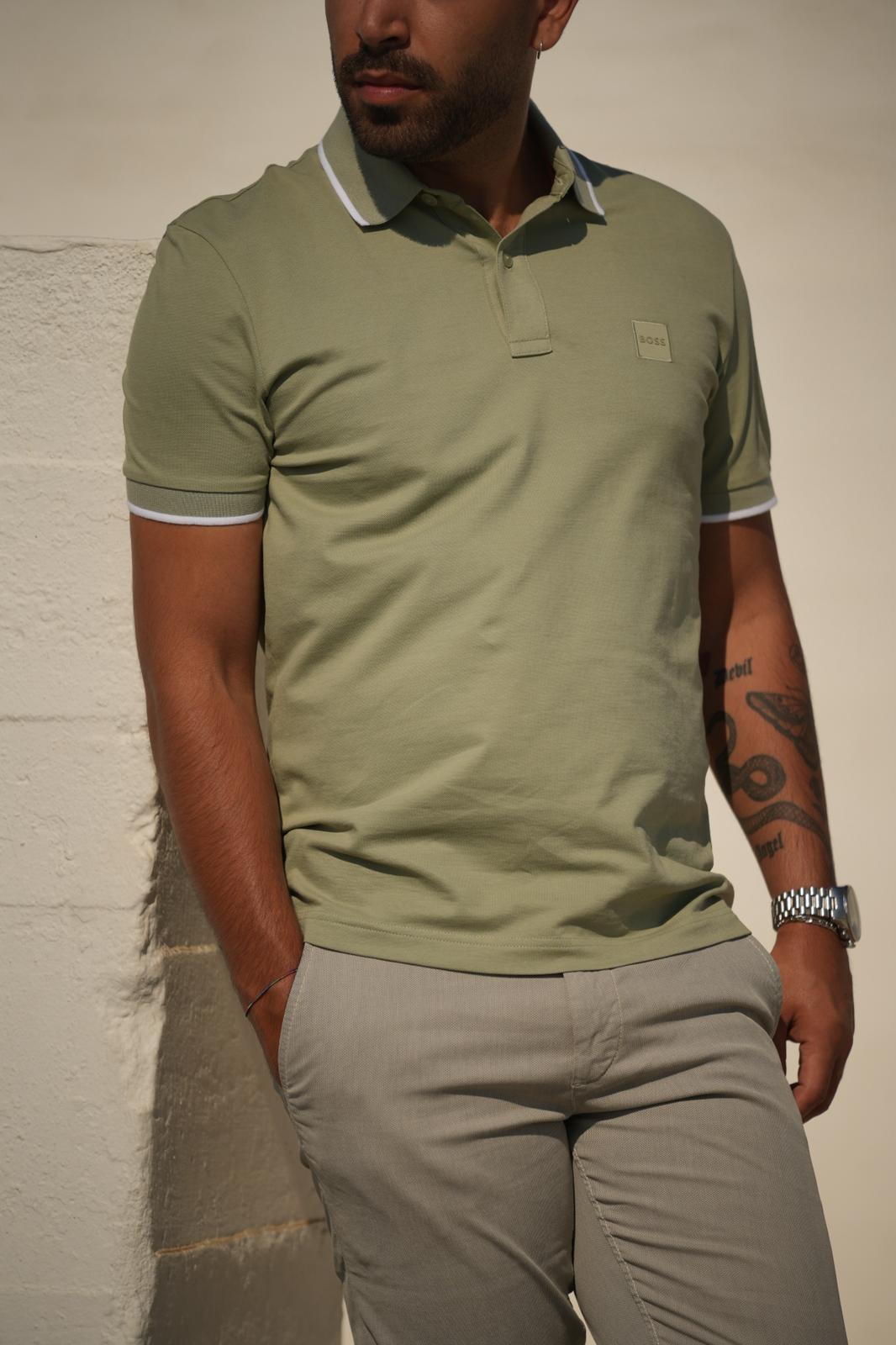 Polo BOSS em algodão piqué