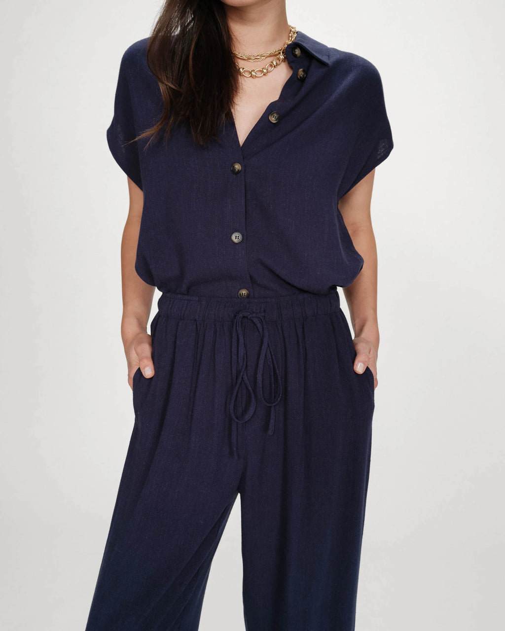 Pantalona "RAVEN" em linho GRACE & MILA