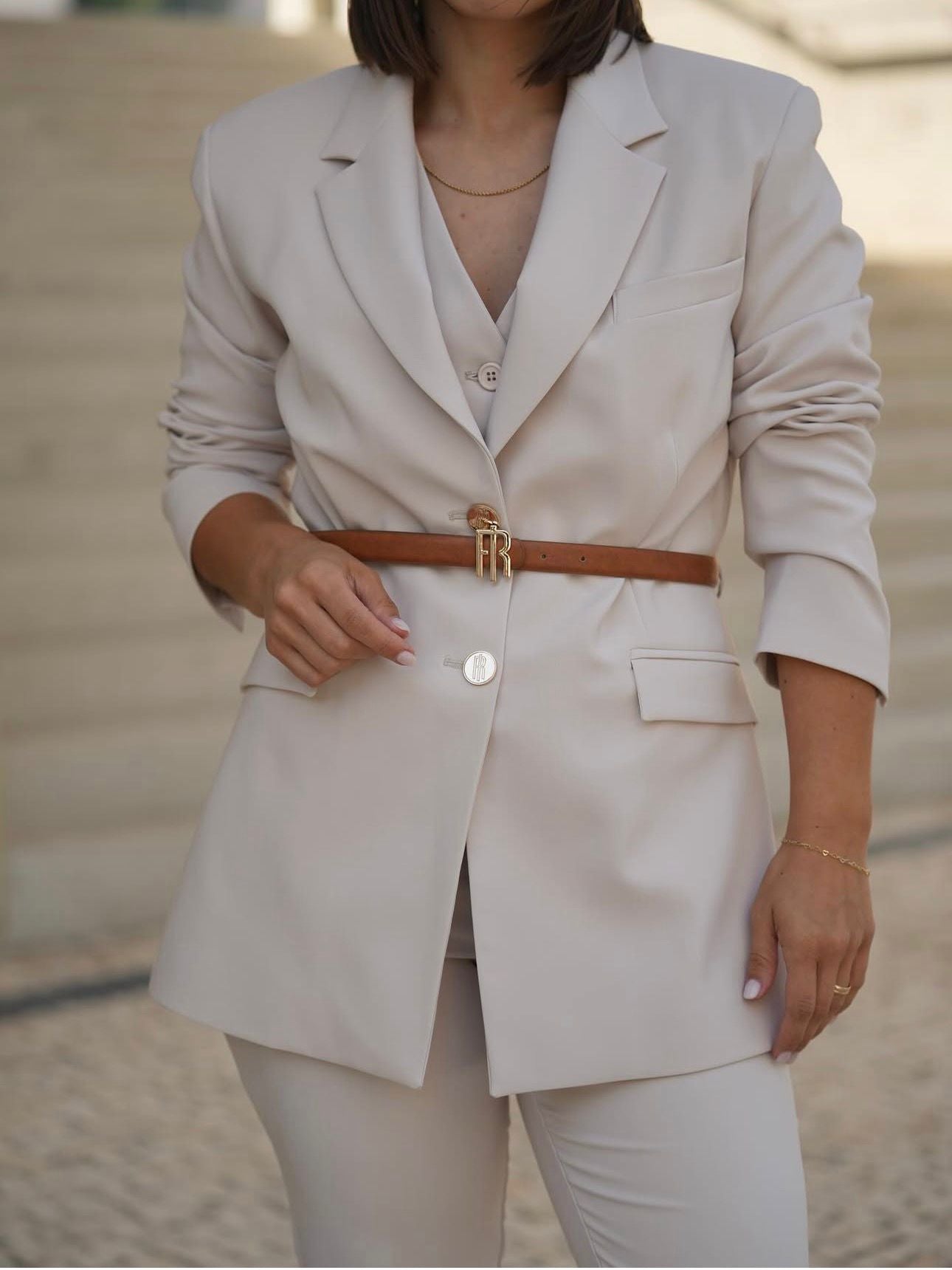 Blazer de corte regular com cinto a combinar Fracomina