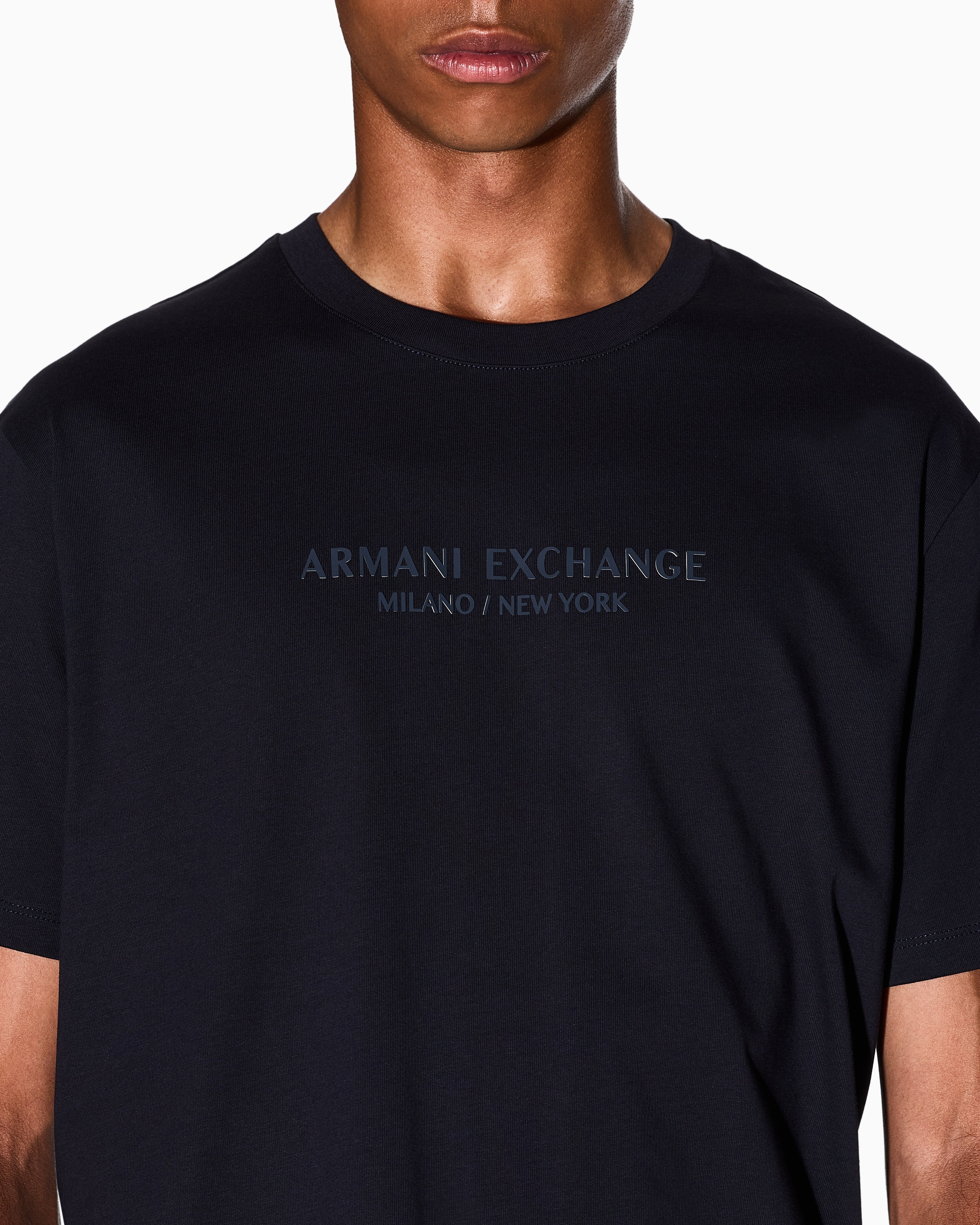 T-shirt corte regular com logotipo Armani Exchange