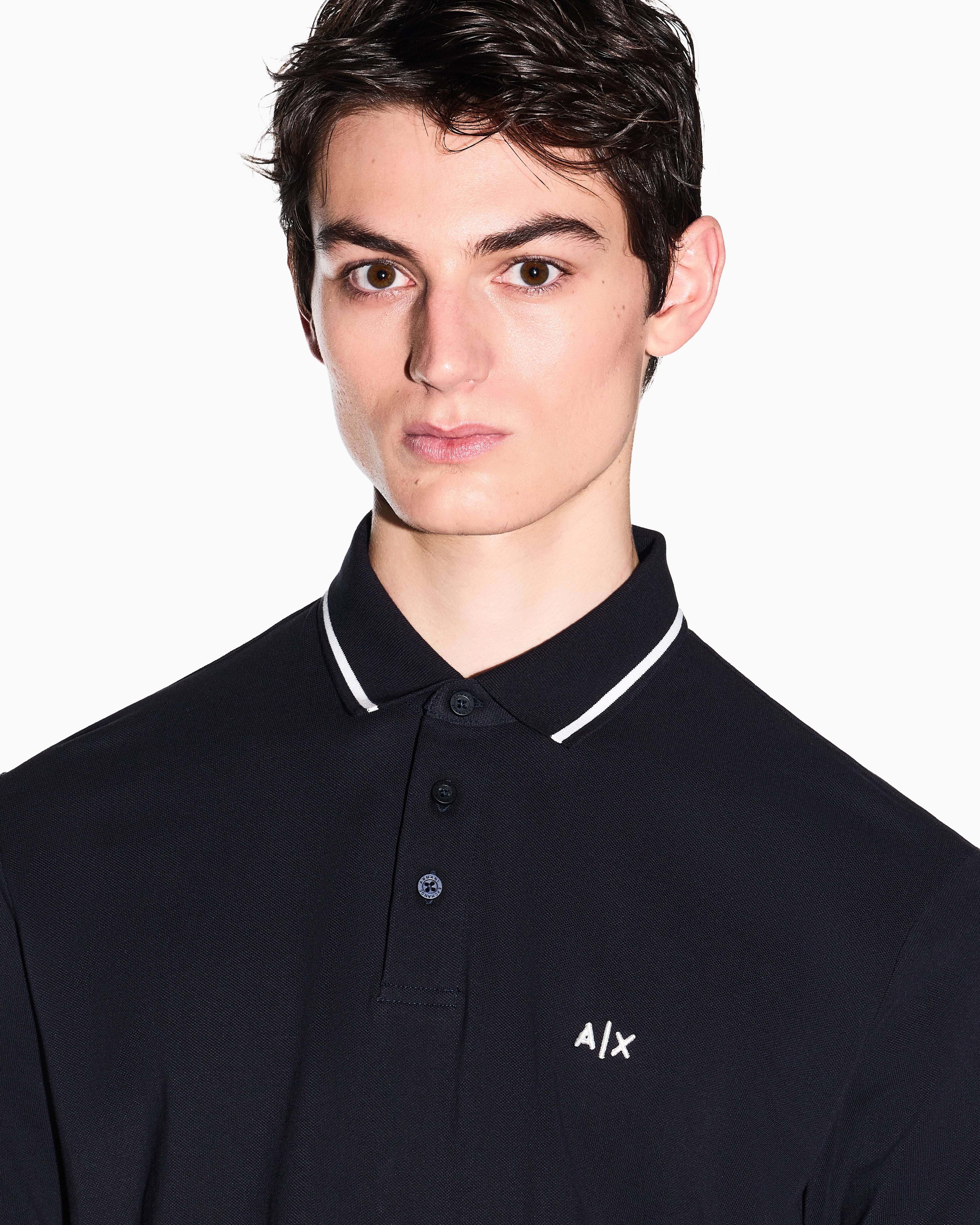 Polo com detalhes do logo na manga Armani Exchange