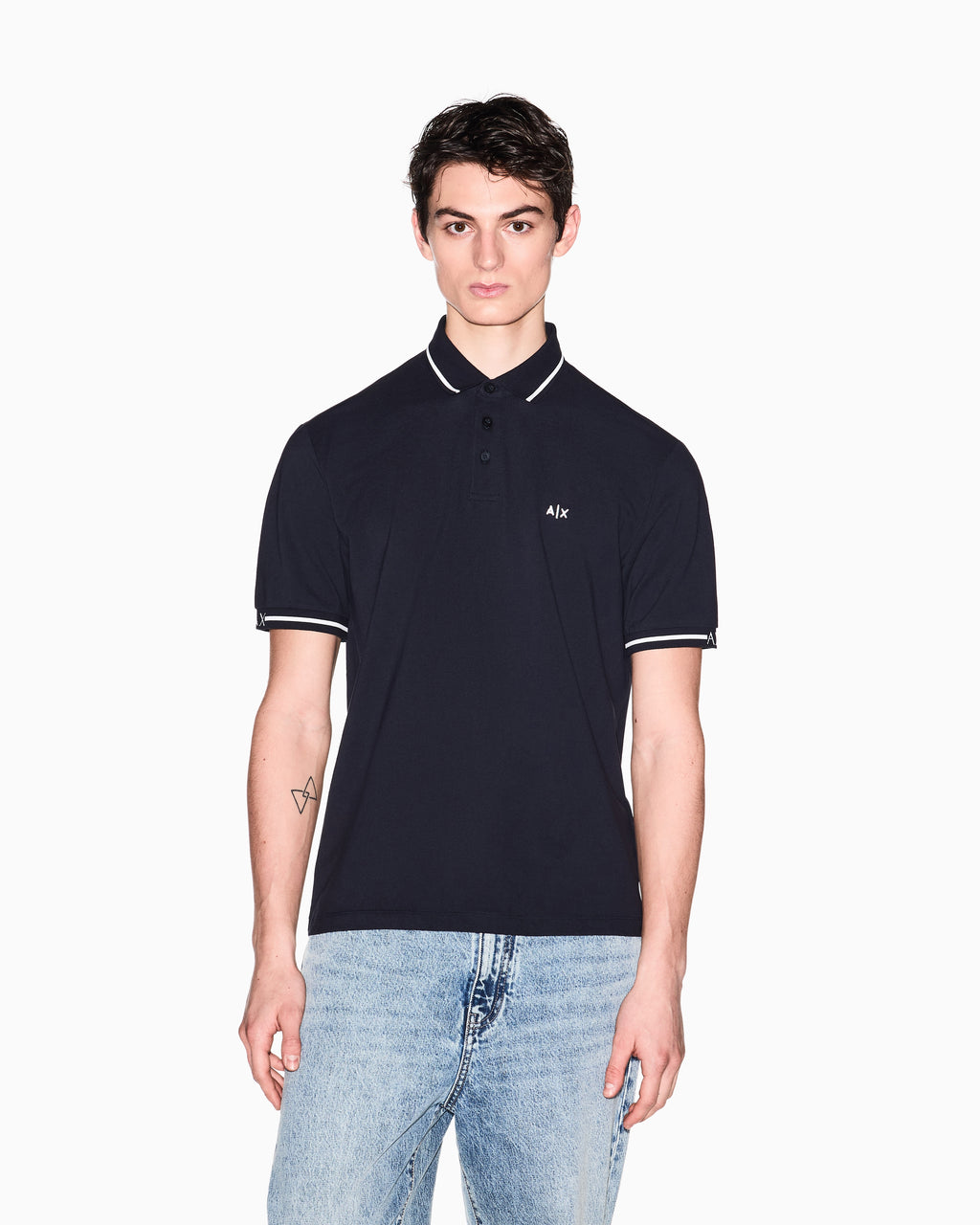 Polo com detalhes do logo na manga Armani Exchange