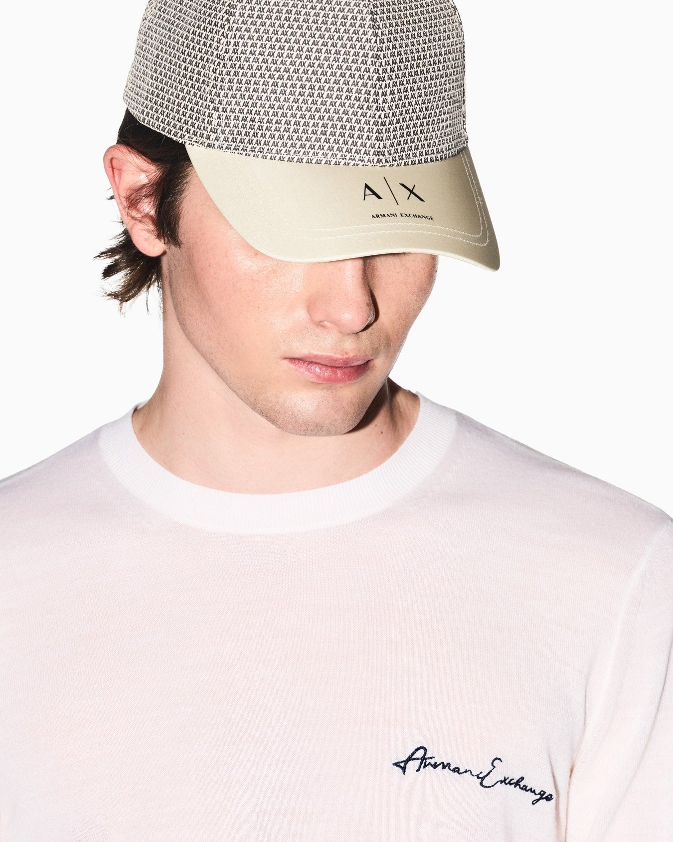 Boné com monograma Armani Exchange