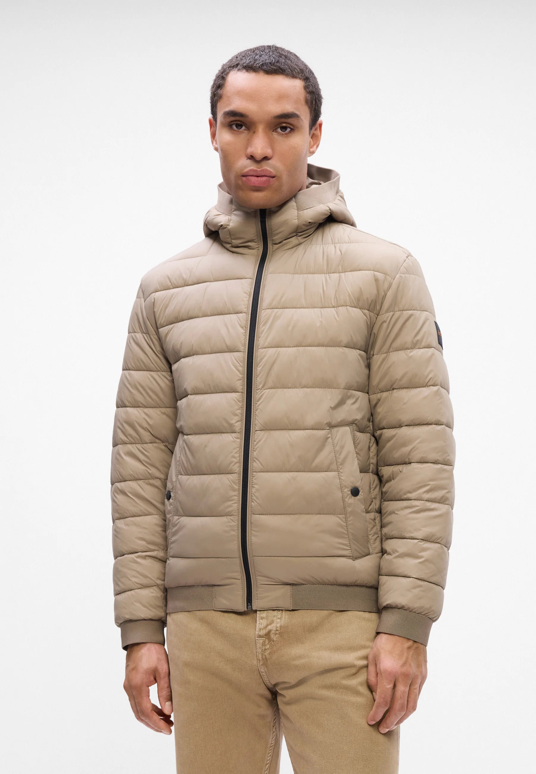 Casaco BOSS com capuz