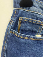 Jeans Mom Super High Luna Lança Perfume - detalhe bolso lateral etiqueta ganga