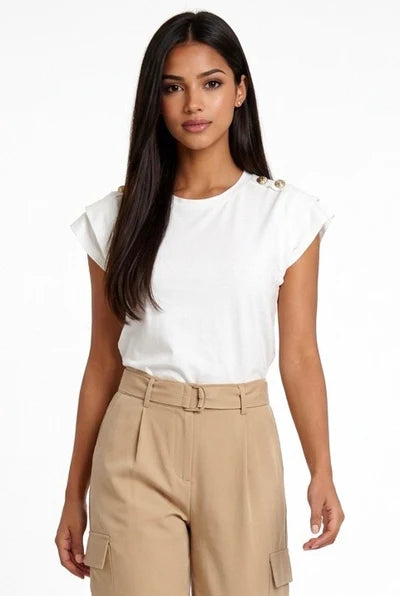 T-shirt com aplicações de botões MARKUP