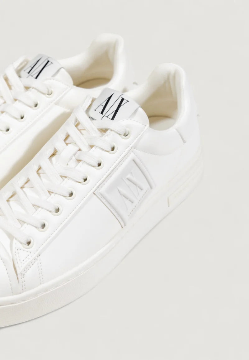 Sapatilha logo lateral Armani Exchange